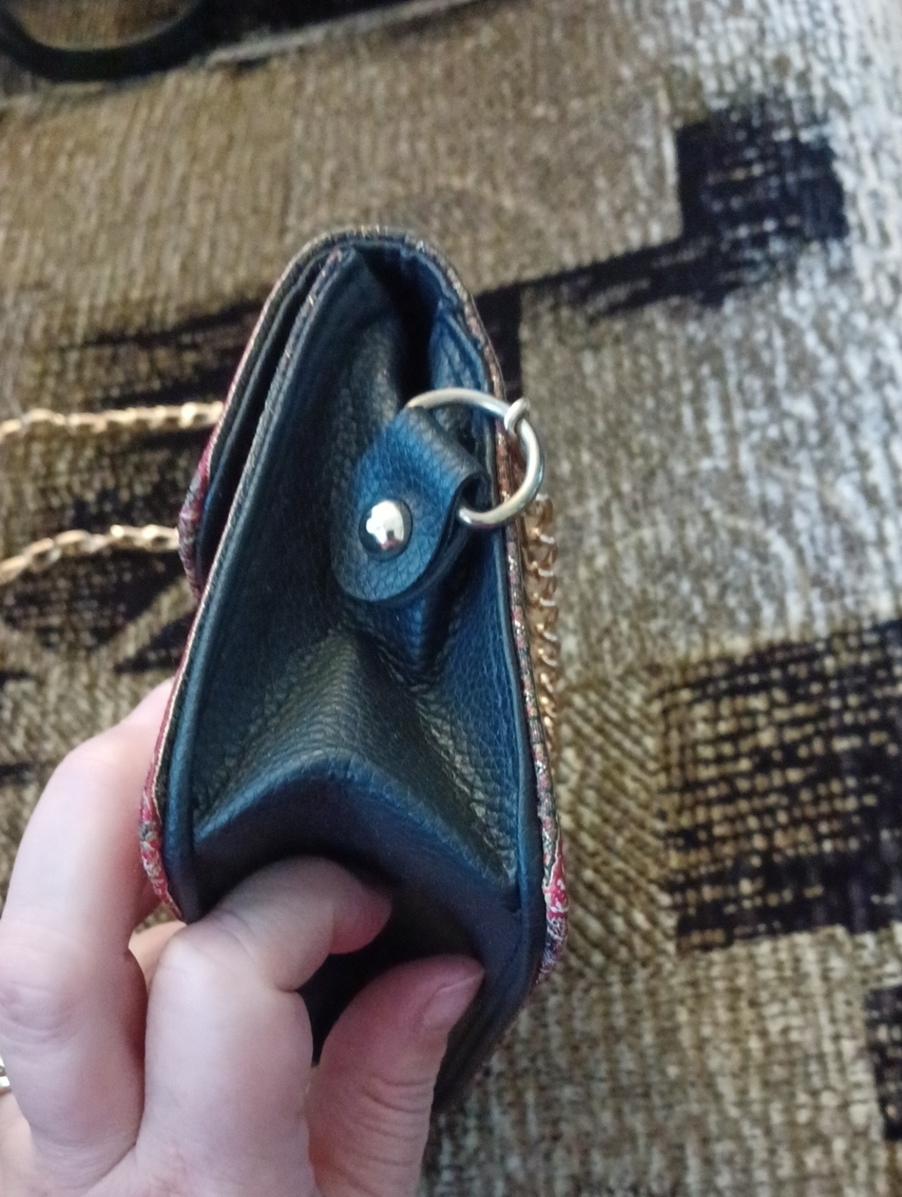4/$60 Black Floral Pattern Crossbody Bag with Gold Chain - Picture 5 of 10